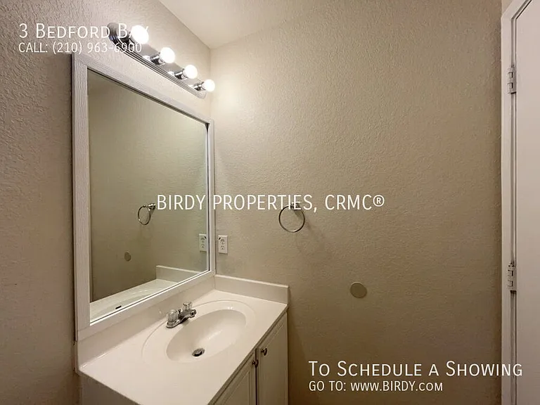 3 Bedford Bay — Photo 30