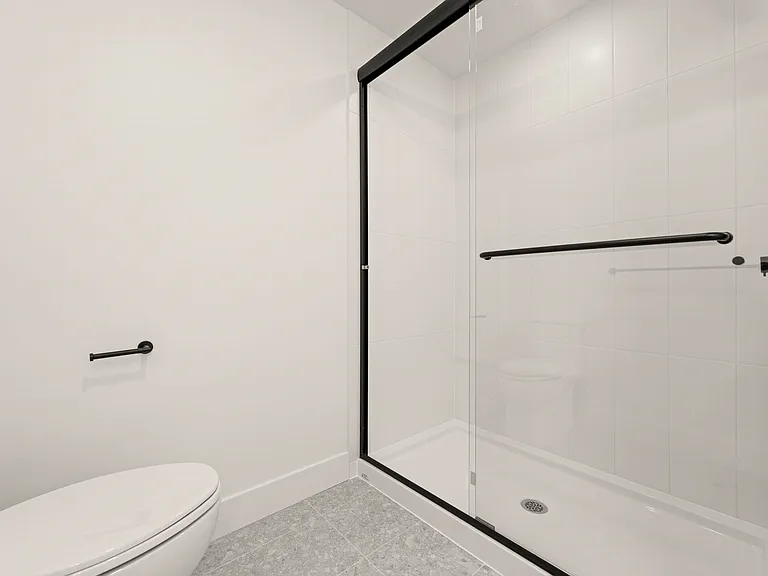 20769 Fraser Hwy #501 — Photo 14