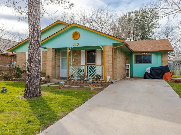 717 Jannie St, Denton, TX 76209