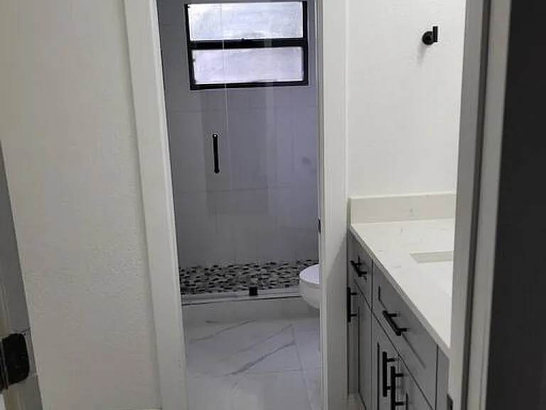 Pinar Dr — Photo 28
