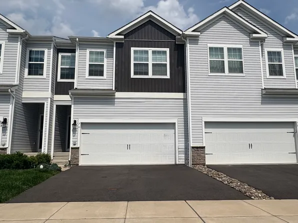 76 Fonthill Ct, Quakertown, PA