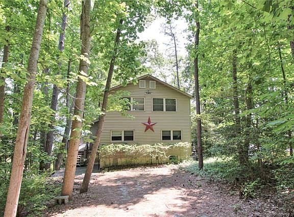 5th image of 120 E Highview Dr