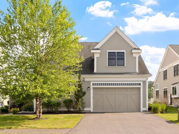 14 Millstone Dr #14, Sherborn, MA 01770
