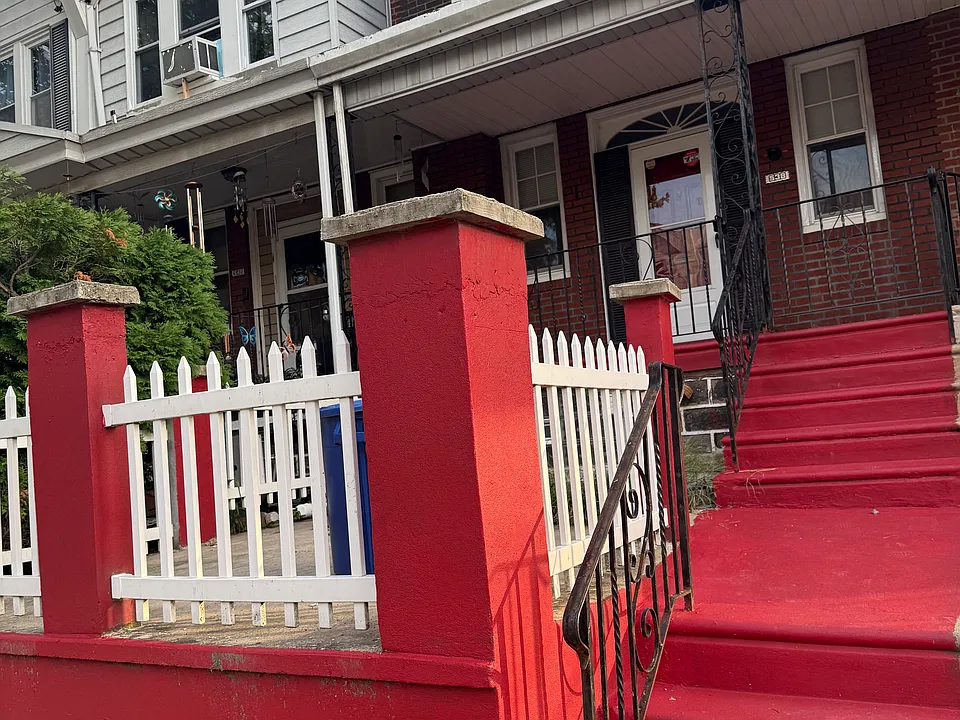 538 Carver St
