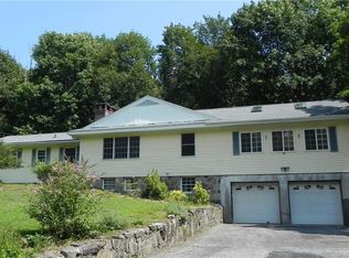 121 Farmingdale Rd, Chester, NY 10918