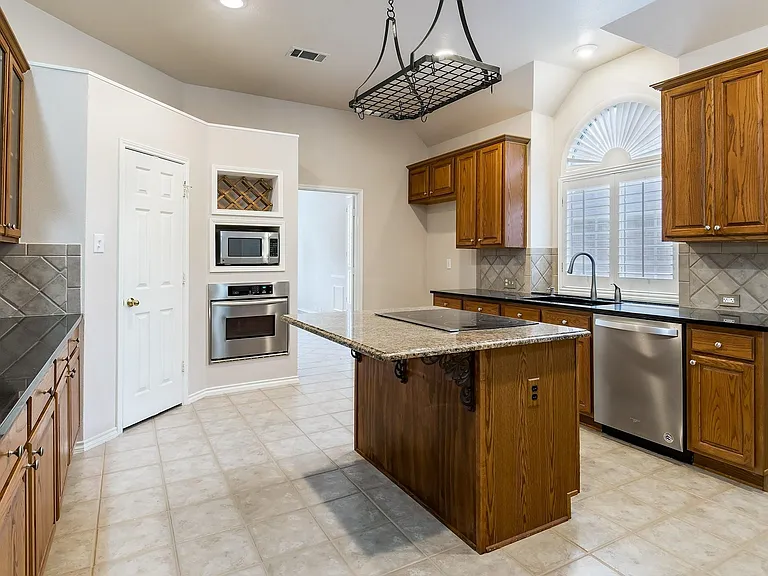 8503 Prescott Cir — Photo 7