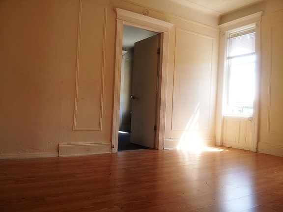 George L. Rosario, Bedroom