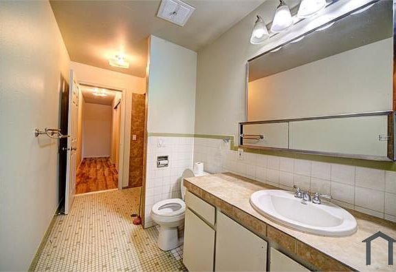 5th image of 10625 Aqua Way S #2