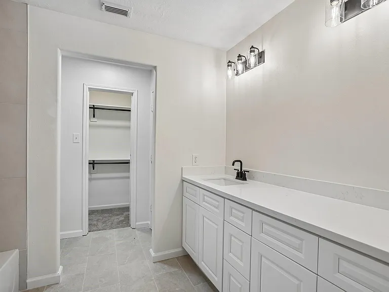 4419 Crossvine Ave — Photo 21