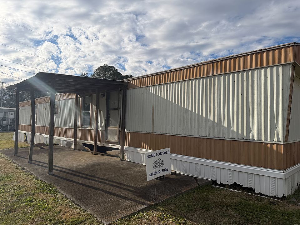 1st image of 5225 N Lee Hwy #27