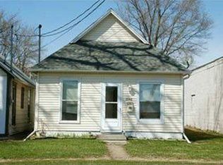 2542 Dean Ave, Des Moines, IA 50317