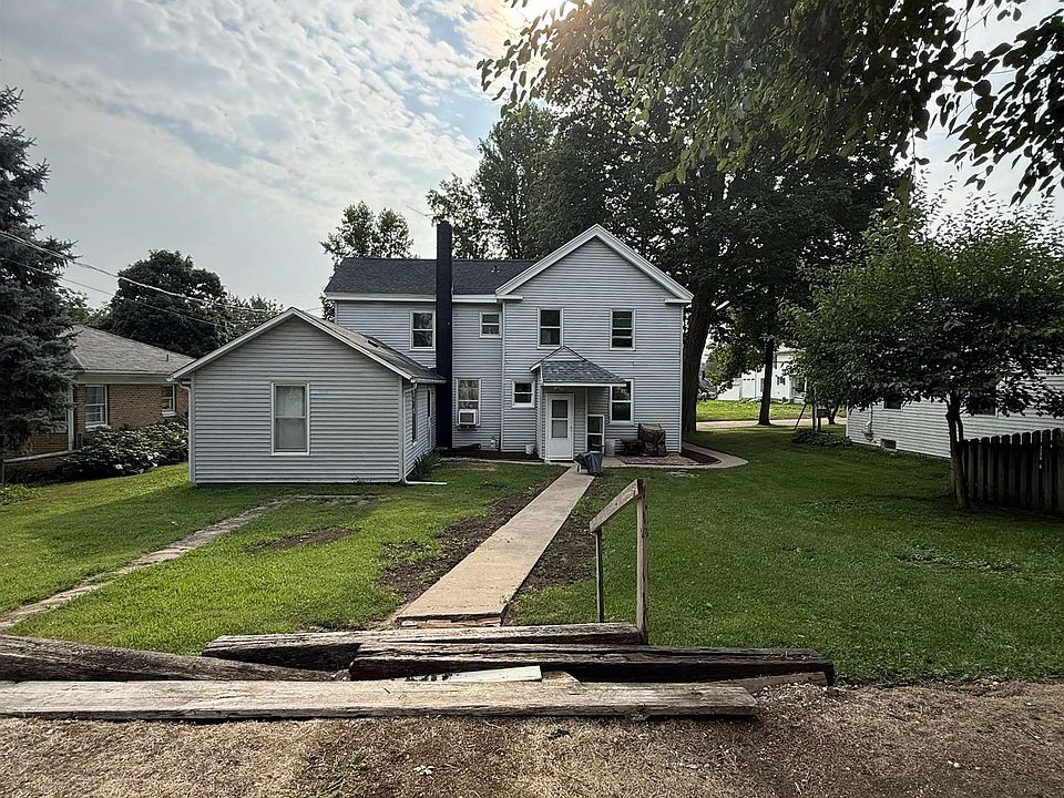 1st image of 607 S Jackson St
