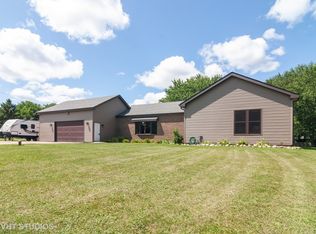 4N216 Citation Ln, Elburn, IL 60119