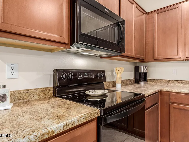 21612 W Kimberly Dr — Photo 5
