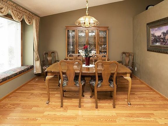 5th image of 18814 Englewood Way