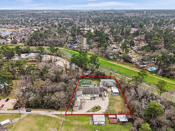 3rd image of 19417 Haude Rd