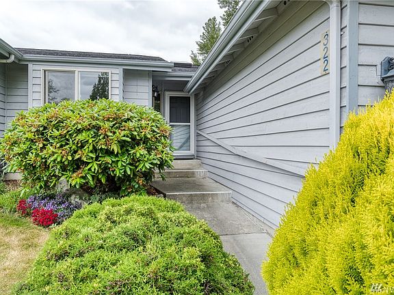 2nd image of 2931 Firwood Ln APT 322
