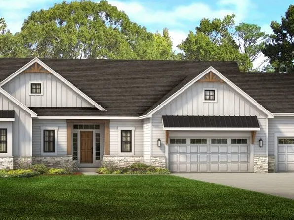 360 Rumford Rd, Greece, NY 14626