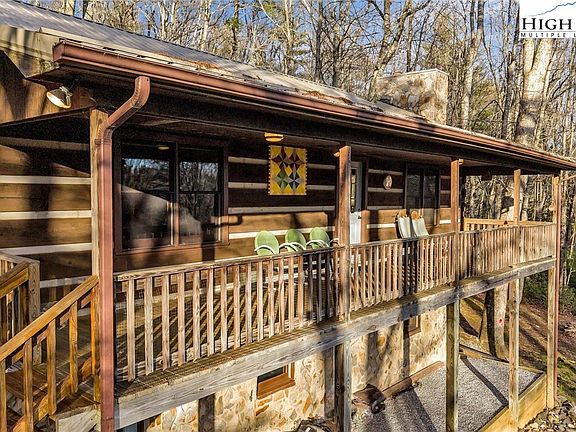 4th image of 214 Deer Ridge Road