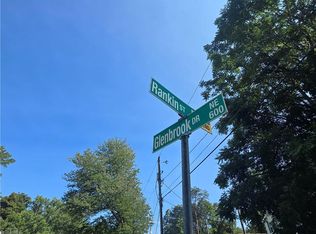 635 Glenbrook Dr, Winston Salem, NC 27101