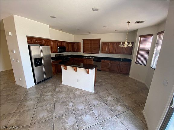 3rd image of 6856 Armistead St
