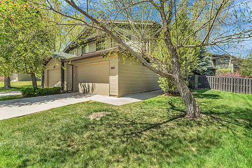 2619 Cottage Loop Photo 1