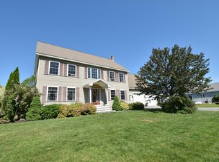 61 Riverside Dr, Alfred, ME 04002