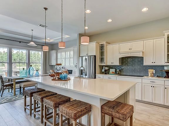 Kitchen with center island