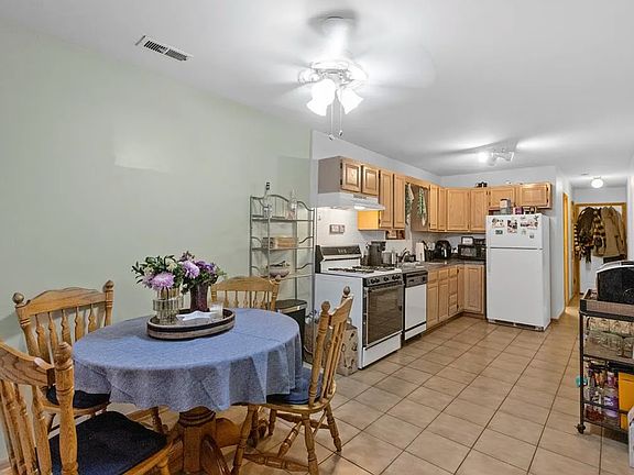 4th image of 1423 W Cortez St APT G