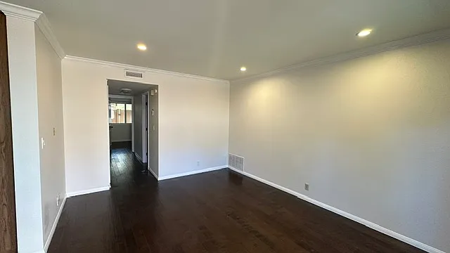 644 Thoreau Ln — Photo 7