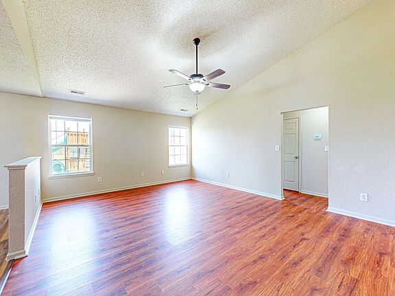 3rd image of 8216 Brambleberry Dr