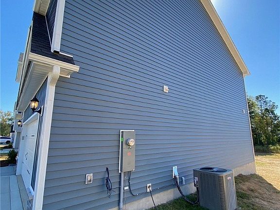 4th image of 164 Ledgebrook Lot 22