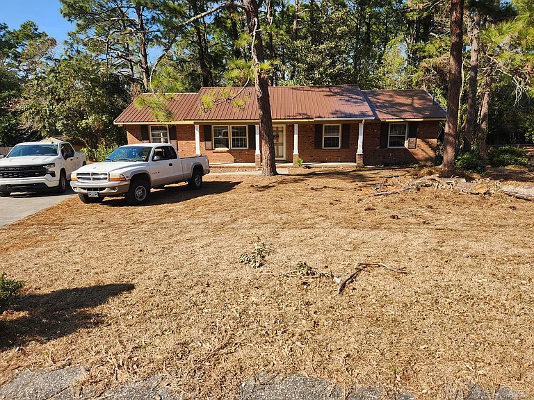 650 N Page St — Photo 1