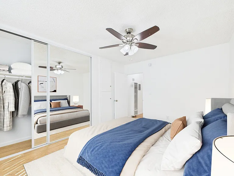Buffalo Sherman Oaks Apartments — Photo 26
