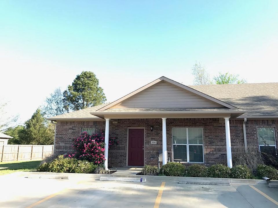 1st image of 112 Lemons Dr