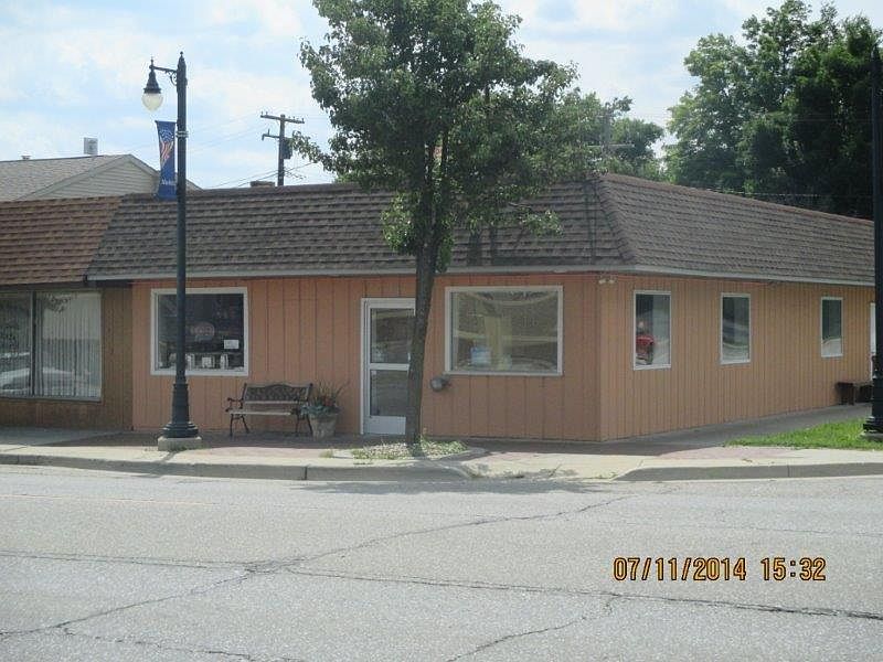 2954 Main St, Marlette, MI 48453 Zillow