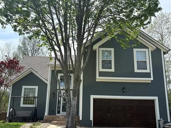 991 N Marion St, Olathe, KS 66061