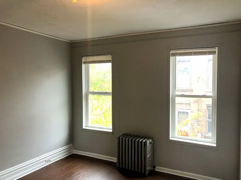 7137 Harrison Ave — Photo 2