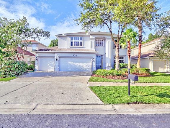 2nd image of 27629 Kirkwood Cir