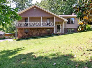 2003 David Ln, Rossville, GA 30741