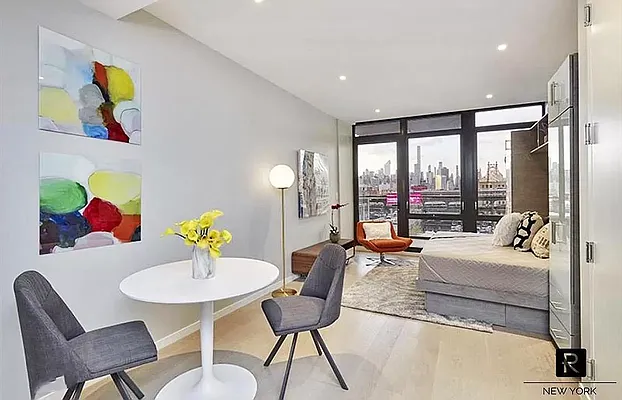 Rented by R New York | media 14