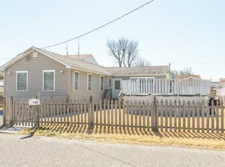 228 Walnut Ave, Villas, NJ 08251
