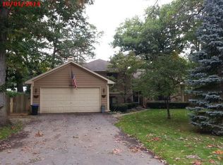 2985 Coventry Dr, Waterford, MI 48329