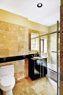 Rented by City Connections Realty | media 16