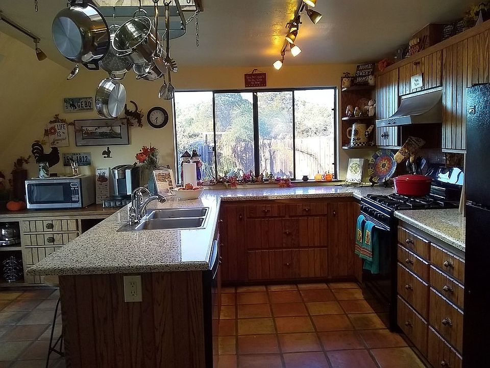 Open kitchen with gas stove