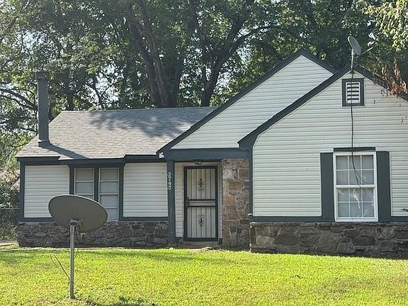 3rd image of 3745 Rainford Dr