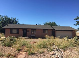 941 W Chamberlain Dr, Kanab, UT 84741