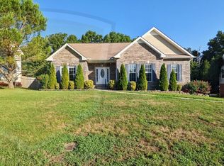 3317 Sunny Slope Dr, Clarksville, TN 37043
