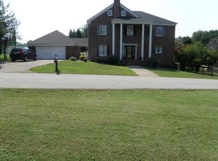 5 Forest Hills Ct, Ashland, KY 41101