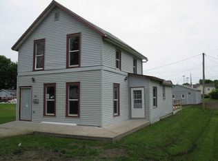 712 Pearl St, Grinnell, IA 50112